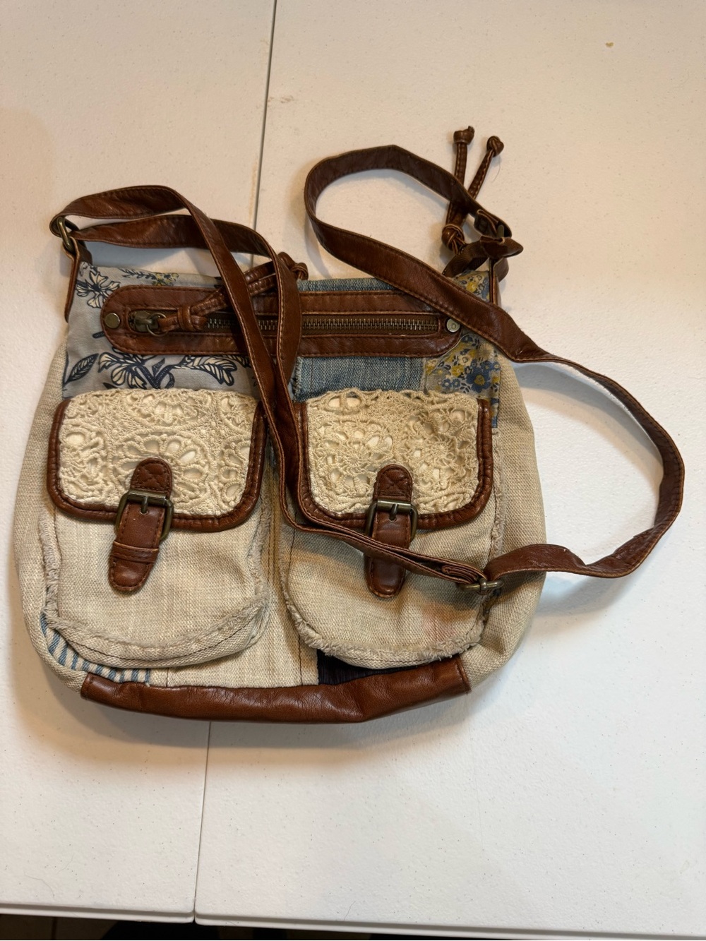 Vintage Y2K Mudd Brown & Cream Canvas Crochet Pocket Crossbody Bag